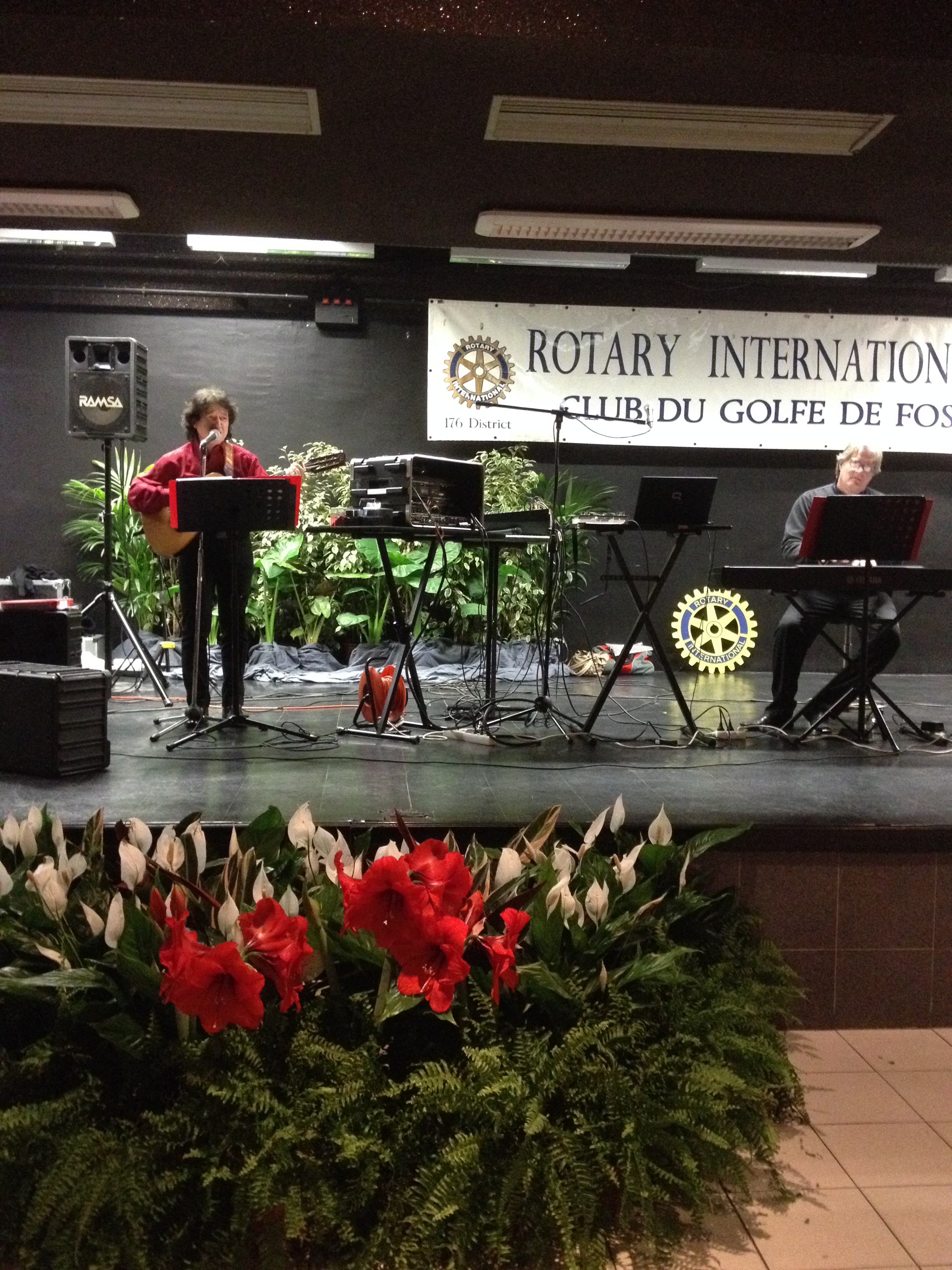 Tony Sampieri en concert pour le Rotary Club du Golfe de Fos